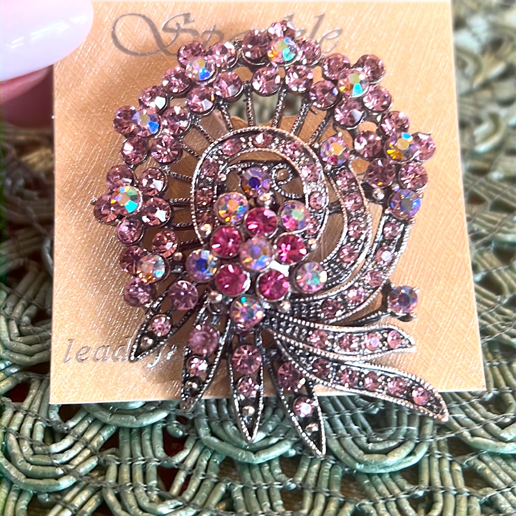 New Gorgeous Brooch With Pink Crystals.